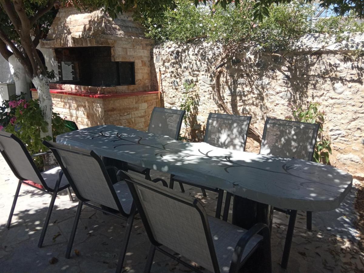 Εlegant Villa Liakos Pigi  ภายนอก รูปภาพ