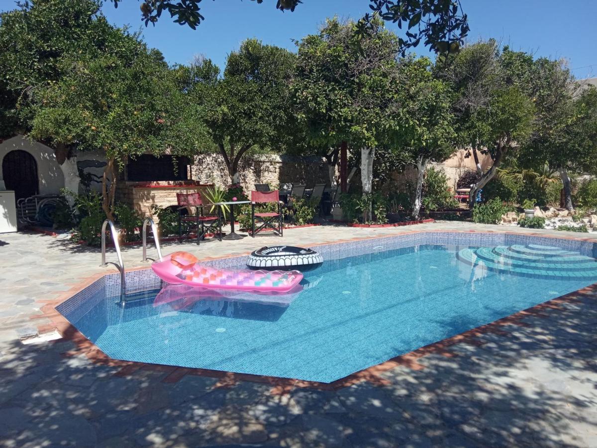 Εlegant Villa Liakos Pigi  ภายนอก รูปภาพ