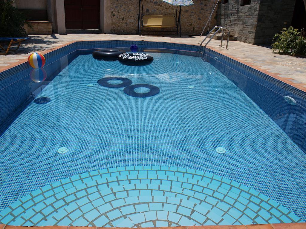 Εlegant Villa Liakos Pigi  ภายนอก รูปภาพ