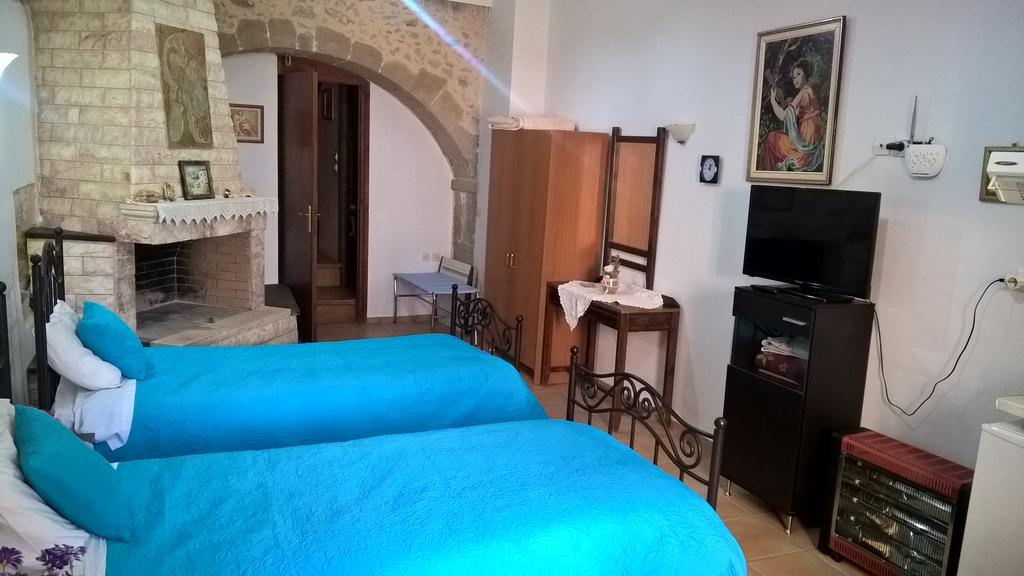 Εlegant Villa Liakos Pigi  ภายนอก รูปภาพ
